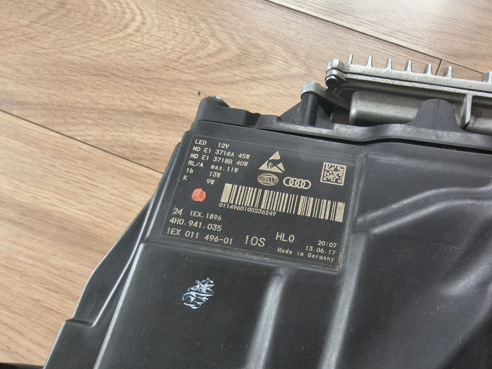 Фарове Audi A8 D4 Lift Matrix, снимка 2 - Части - 56140313