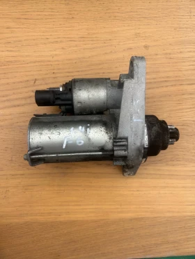 Стартер VW GOLF 6 1.4 i 