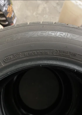 Гуми Летни 215/65R17, снимка 4
