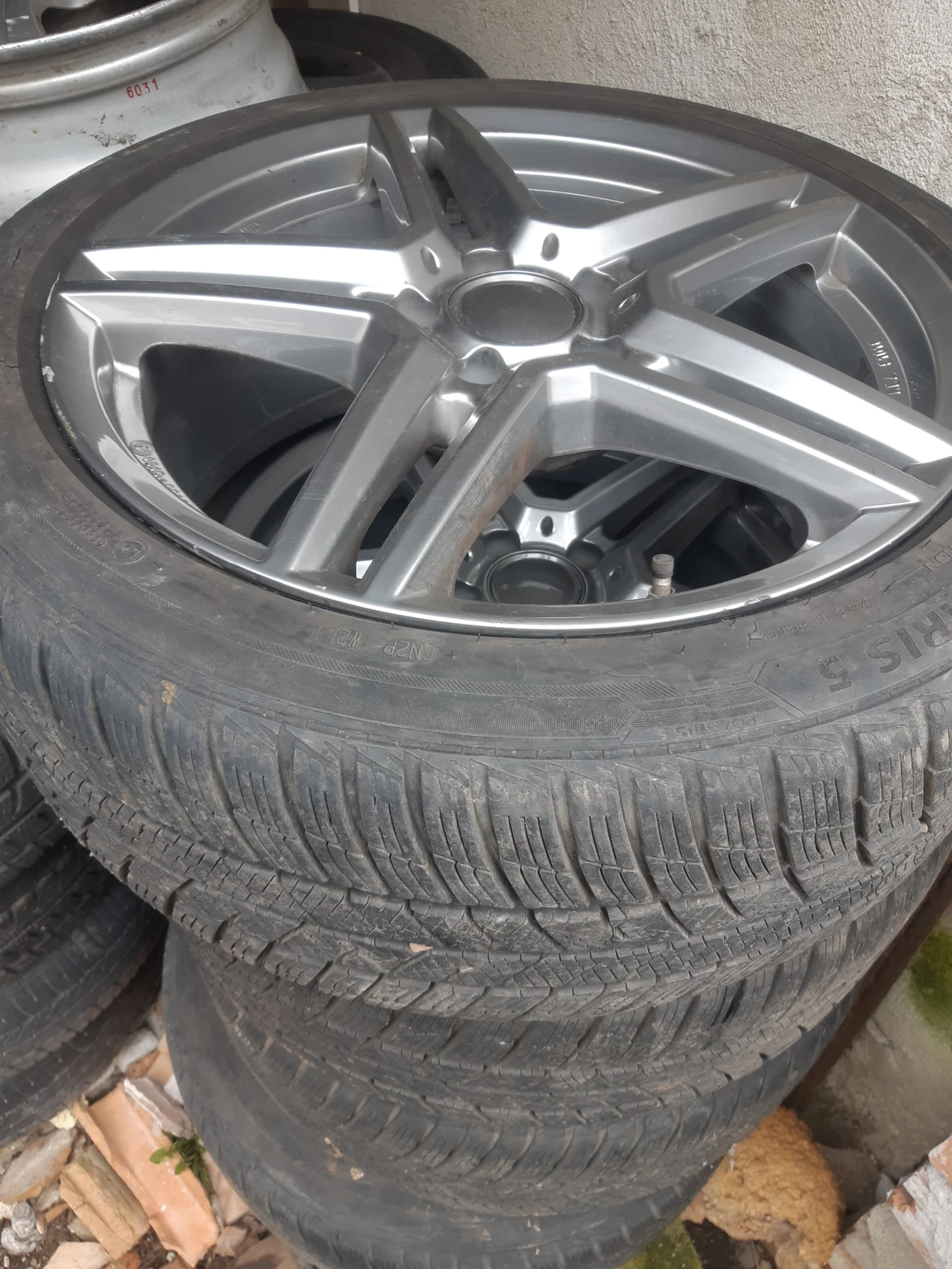 Гуми с джанти Toyo 225/55R16, снимка 7 - Гуми и джанти - 53837254
