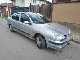 Renault Megane Автоматик, снимка 4