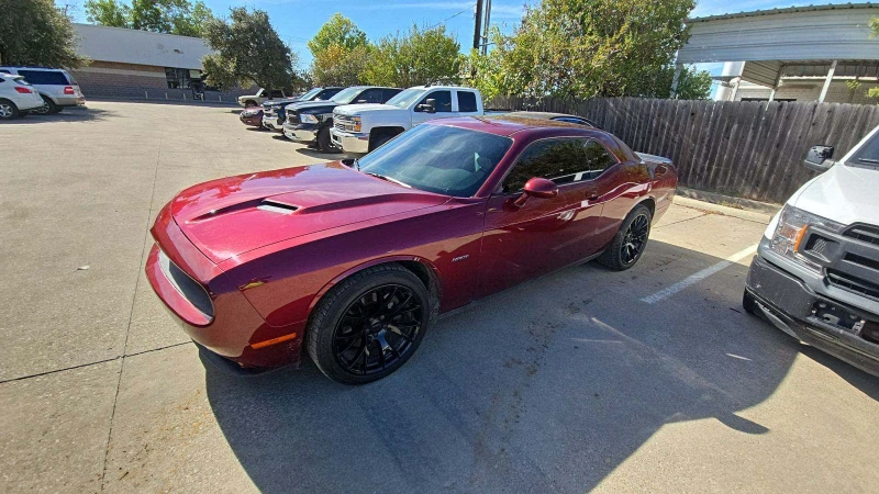 Dodge Challenger R/T 5.7 HEMI, снимка 1 - Автомобили и джипове - 48044201