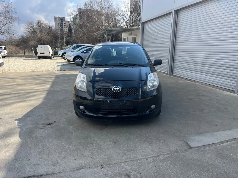 Toyota Yaris 1.3, снимка 2 - Автомобили и джипове - 49346273