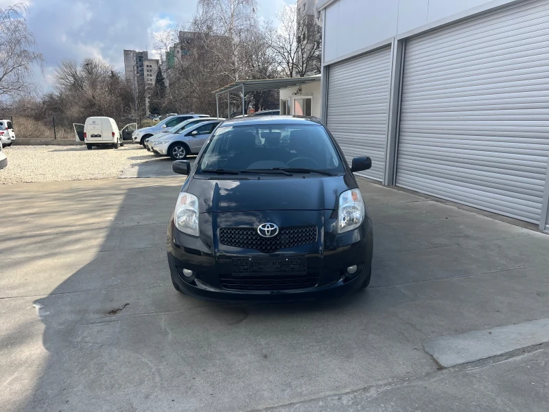 Toyota Yaris 1.3, снимка 17 - Автомобили и джипове - 49346273