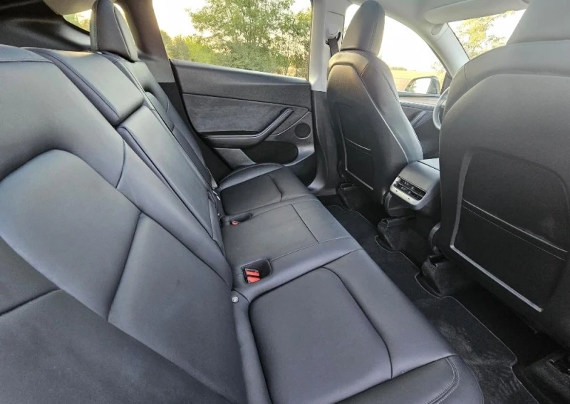 Tesla Model Y LFP Warranty EU, снимка 12 - Автомобили и джипове - 51398820
