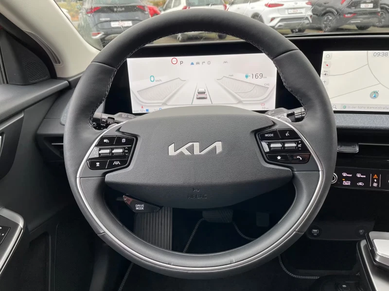 Kia EV6 RWD/170HP/CAM/NAVI/LED/KLESS/CPLAY/433g, снимка 11 - Автомобили и джипове - 52040511