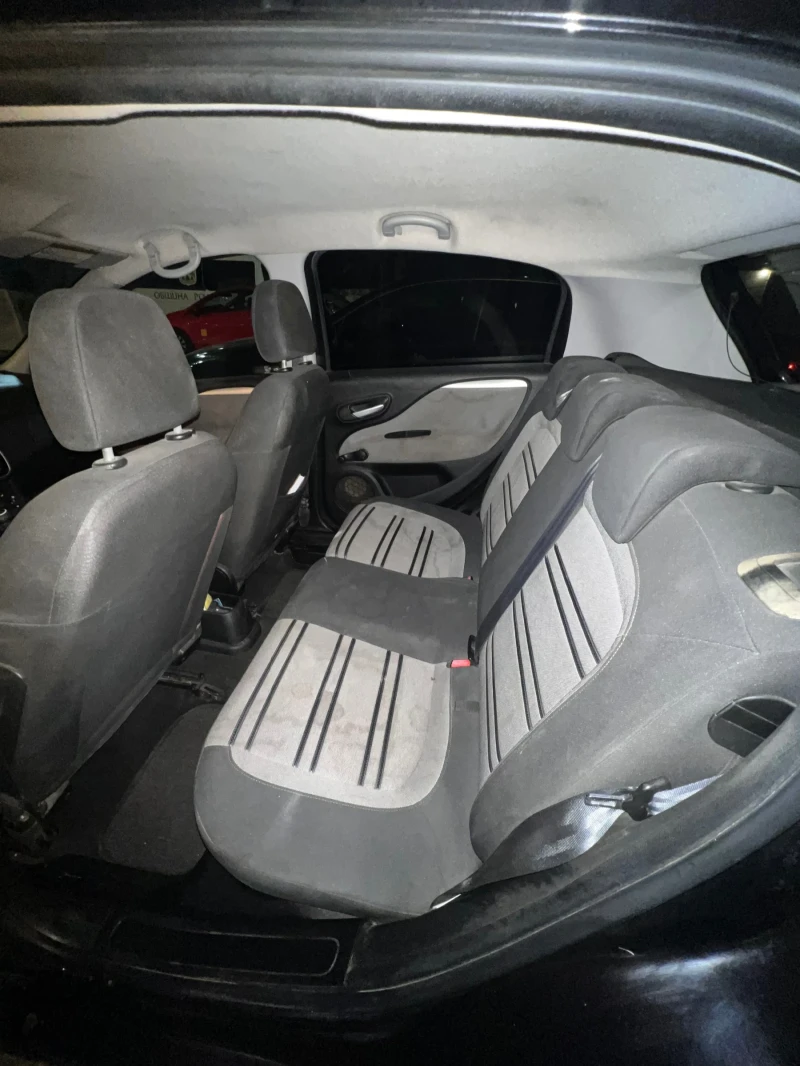 Fiat Punto, снимка 8 - Автомобили и джипове - 52572285