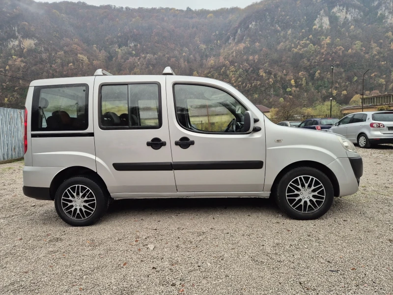 Fiat Doblo 7 МЕСТА 1.9JTD 2странични врати, снимка 3 - Автомобили и джипове - 52296445