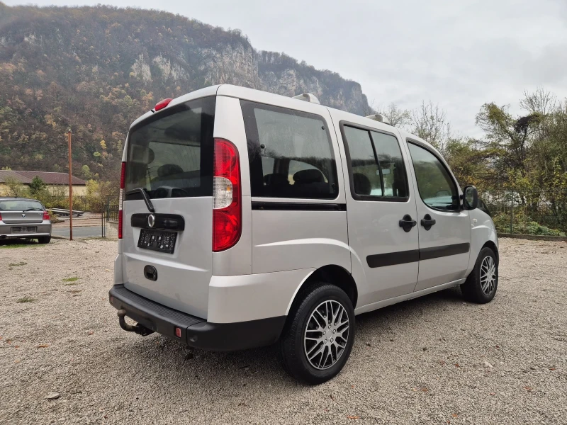 Fiat Doblo 7 МЕСТА 1.9JTD 2странични врати, снимка 4 - Автомобили и джипове - 52296445
