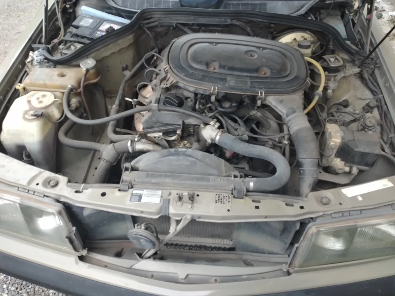 Mercedes-Benz 190, снимка 11 - Автомобили и джипове - 52323243