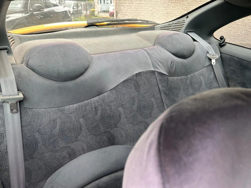 Renault Megane Coach 1.6 , снимка 7 - Автомобили и джипове - 52369961