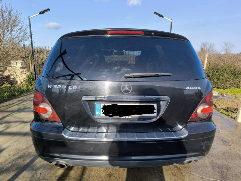 Mercedes-Benz R 320, снимка 12 - Автомобили и джипове - 53040663