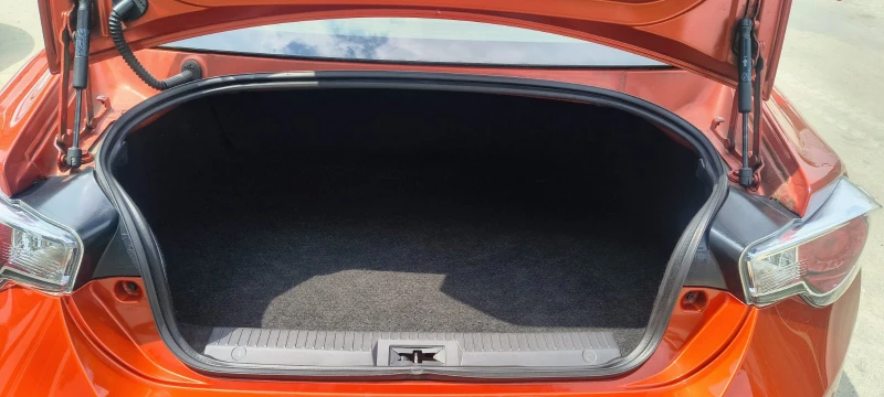 Toyota GT86 200кс/ръчка, снимка 14 - Автомобили и джипове - 53291051