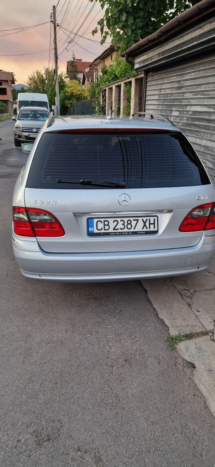 Mercedes-Benz E 220 ЕЛЕГАНС - изображение 6