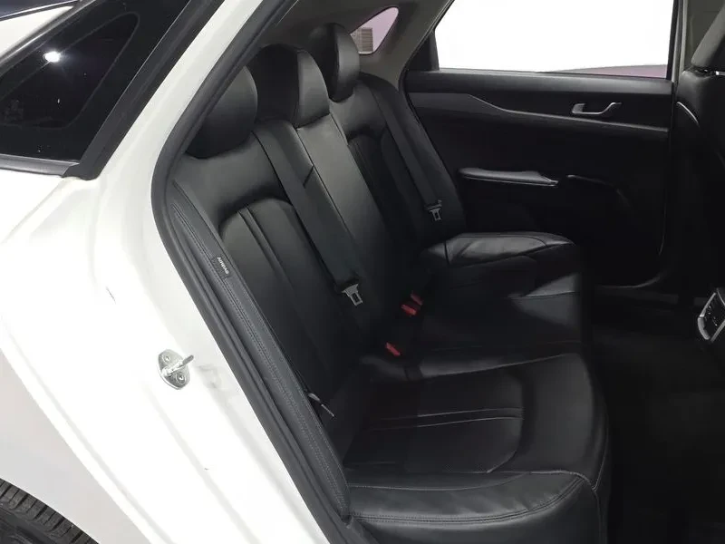 Kia K5 2.0 TRENDY | Mobile.bg � ����������� 11