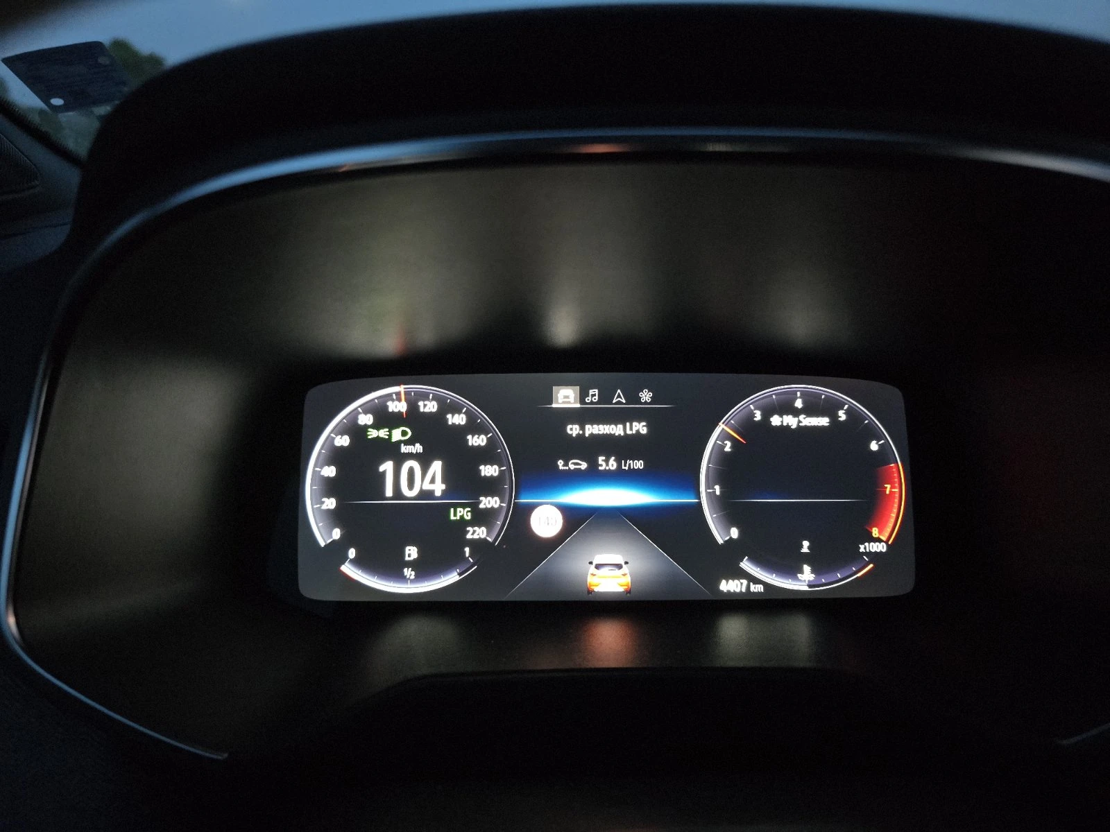 Renault Clio TEHNO  TCe 100 LPG - изображение 9