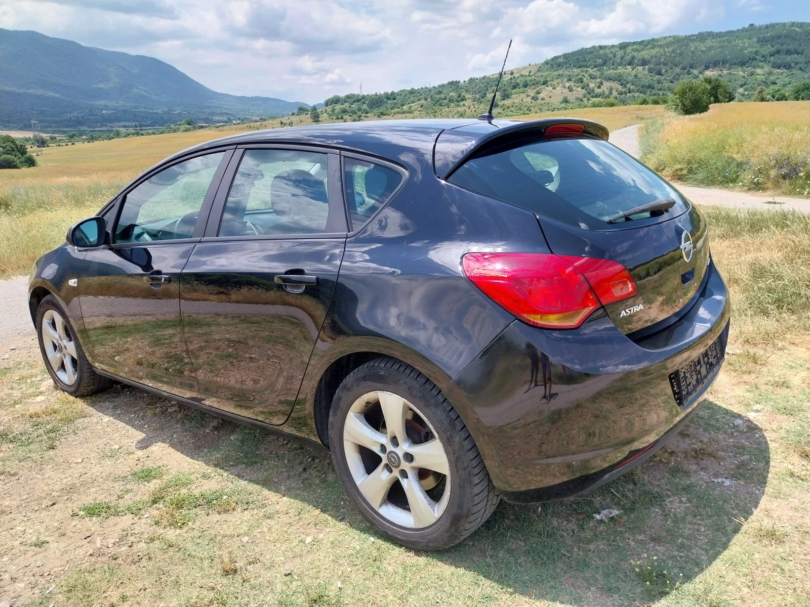Opel Astra Open Astra J - изображение 3