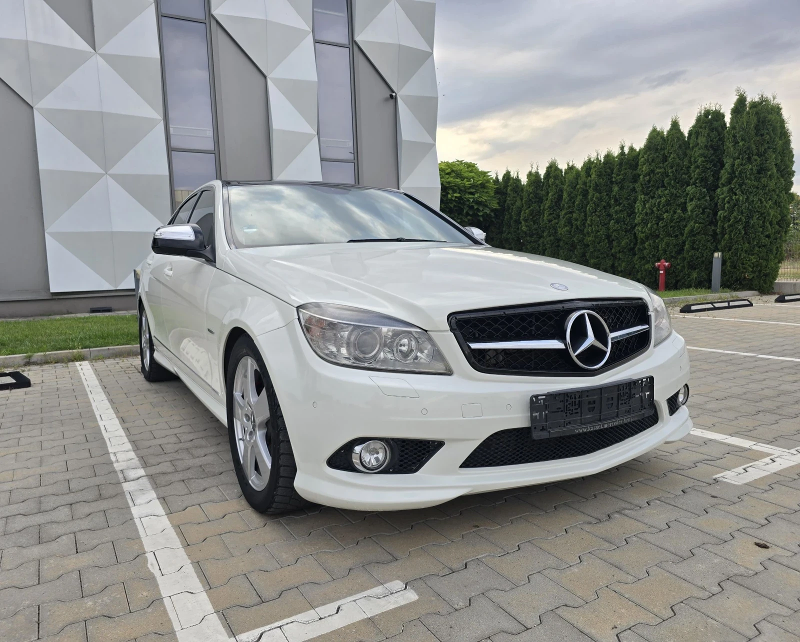 Mercedes-Benz C 320 Cdi AMG pack.4MATIC.Панорама - изображение 2