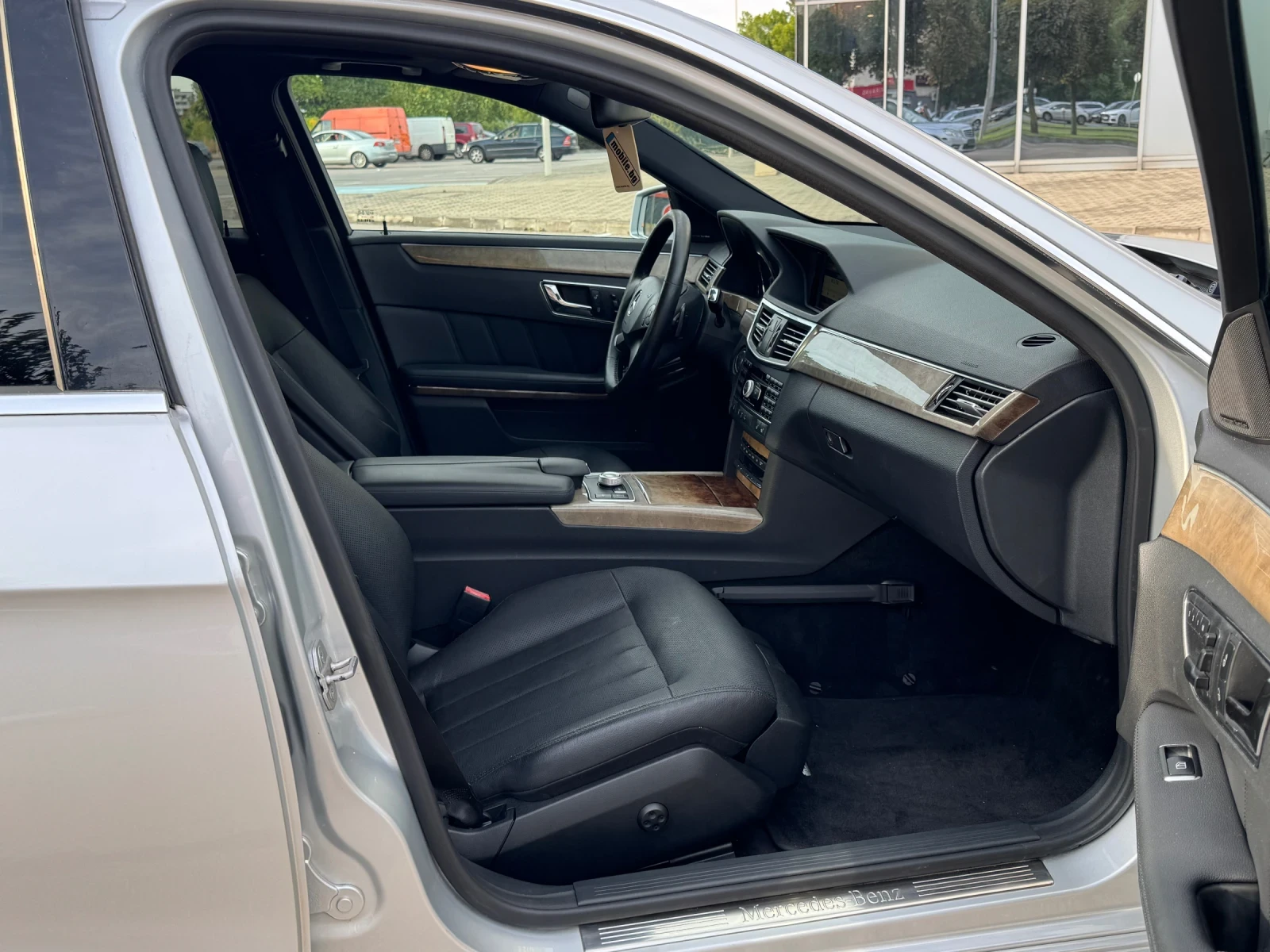 Mercedes-Benz E 500 5.5AMG/4MATIK/Harman Kardon/Panorama//FUL | Mobile.bg   13