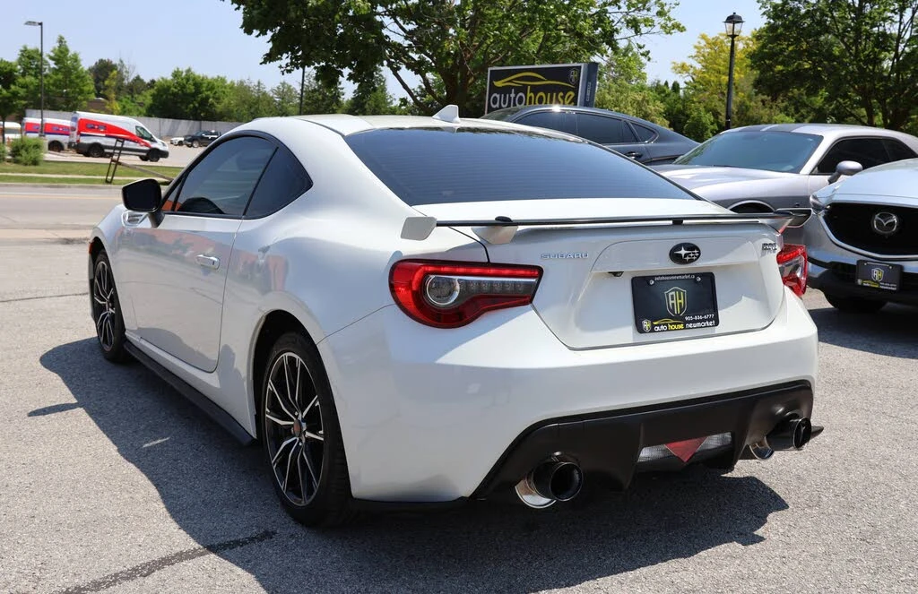 Subaru BRZ * Premium* RWD* АвтоКредит* (Цена до БГ) - изображение 3