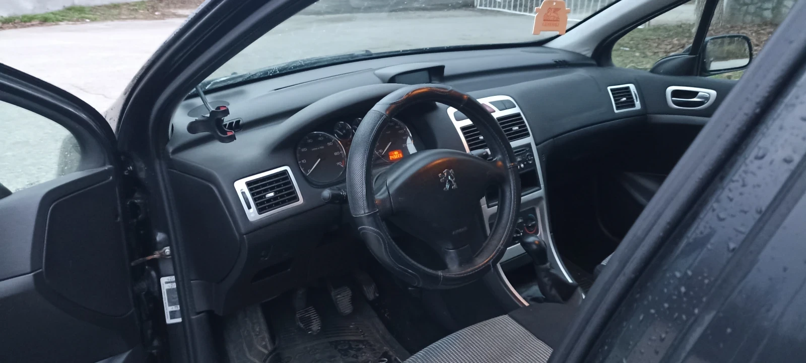 Peugeot 307 1.4  газ бензин - изображение 9