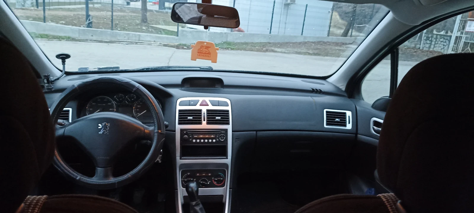 Peugeot 307 1.4  газ бензин - изображение 10