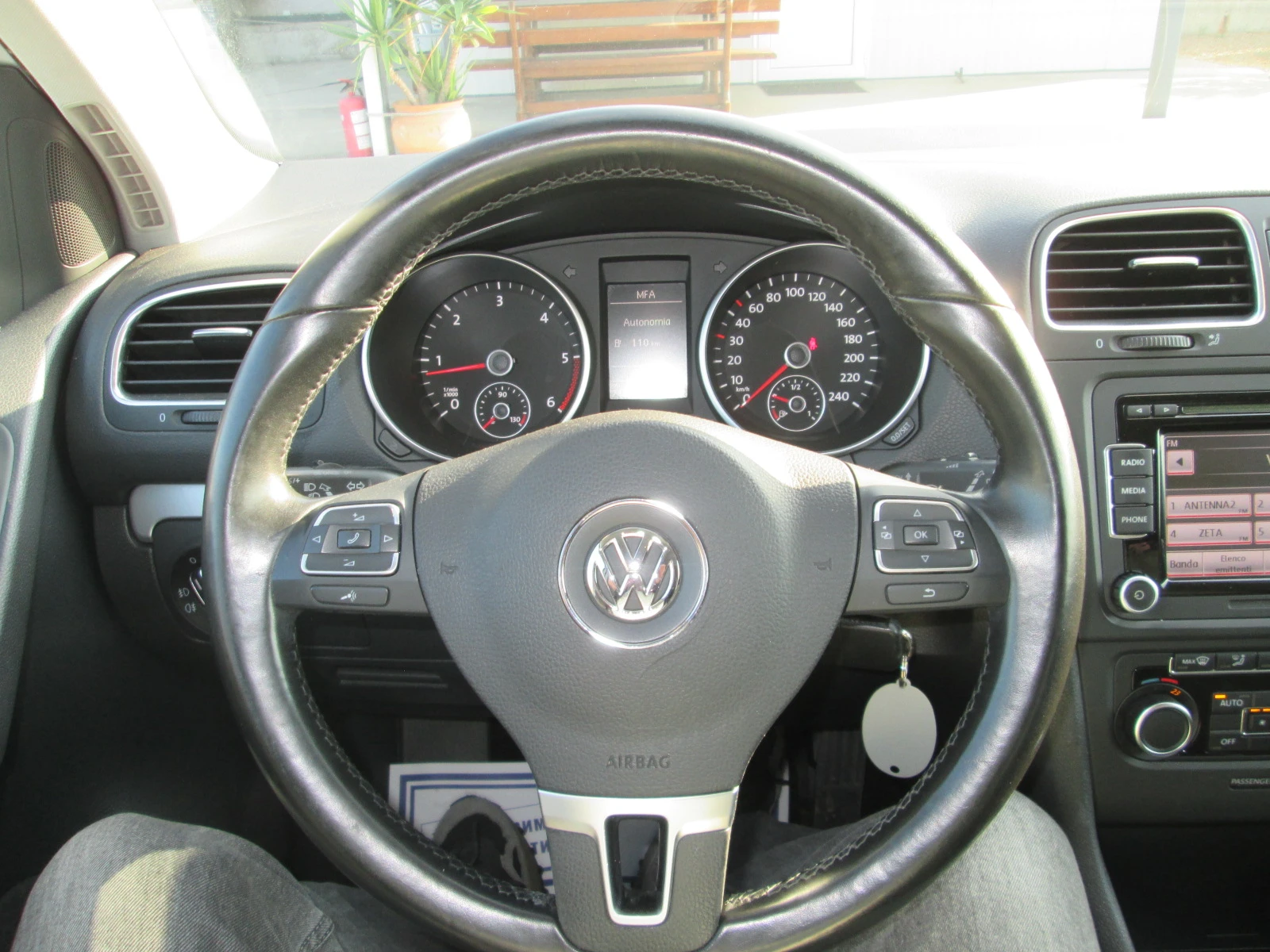 VW Golf 1.6TDI-- !! | Mobile.bg   12