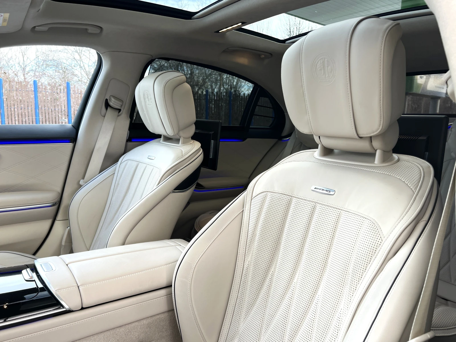 Mercedes-Benz S 63 AMG E-PERFORMANCE/LONG/FIRST CLASS/MAGNO/BURM/PANO/TV/ - изображение 8