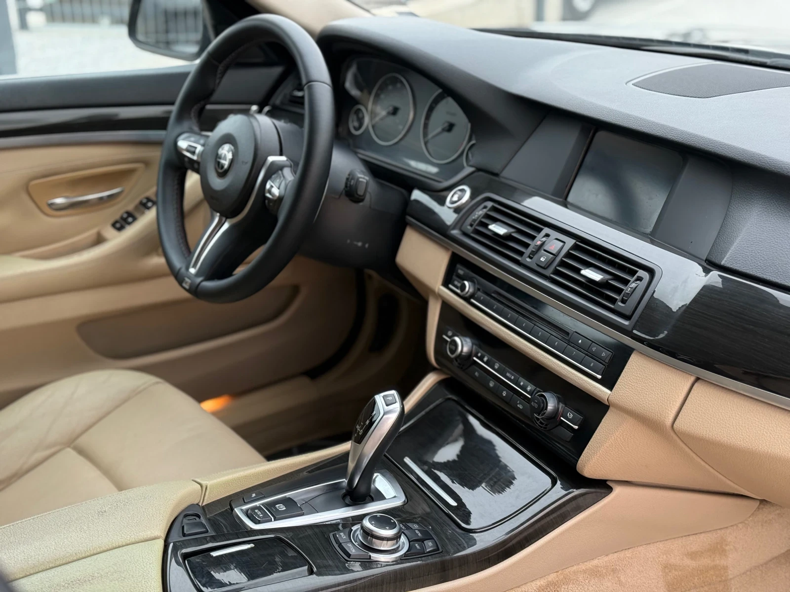 BMW 535 i* 2013�* 306�.�* � Pack* ��� ���������* 172.000�� | Mobile.bg � ����������� 14