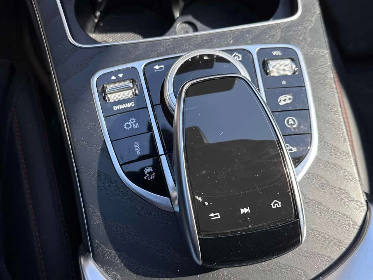 Mercedes-Benz C 43 AMG COUPE CARFAX, снимка 11 - Автомобили и джипове - 53704938