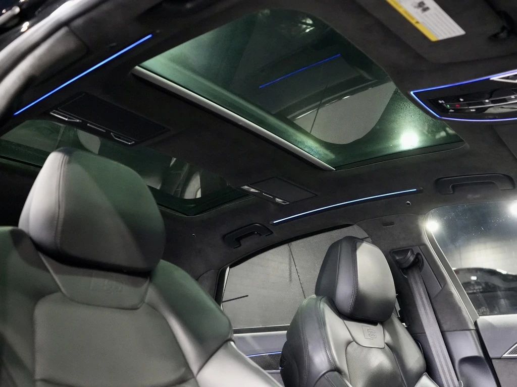 Audi S8 CARBON| BANG&OLUFSEN| HEADUP| 360| KEYLESS| , снимка 17 - Автомобили и джипове - 53799933