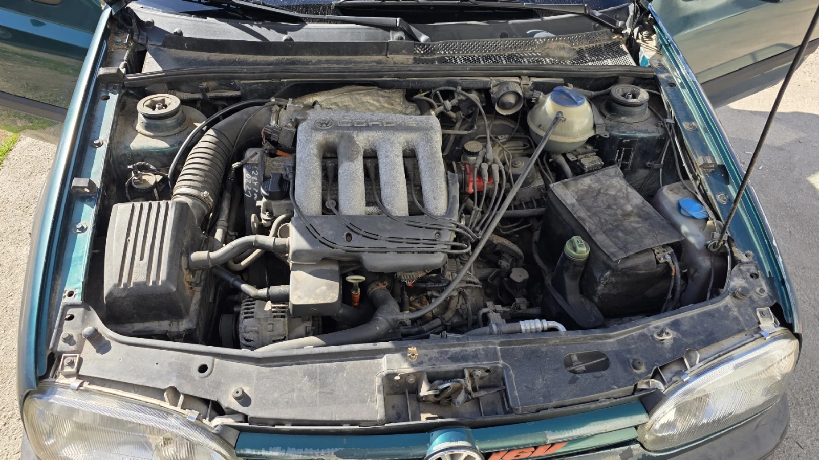 VW Golf 20 Jahre GTI, снимка 9 - Автомобили и джипове - 53839811