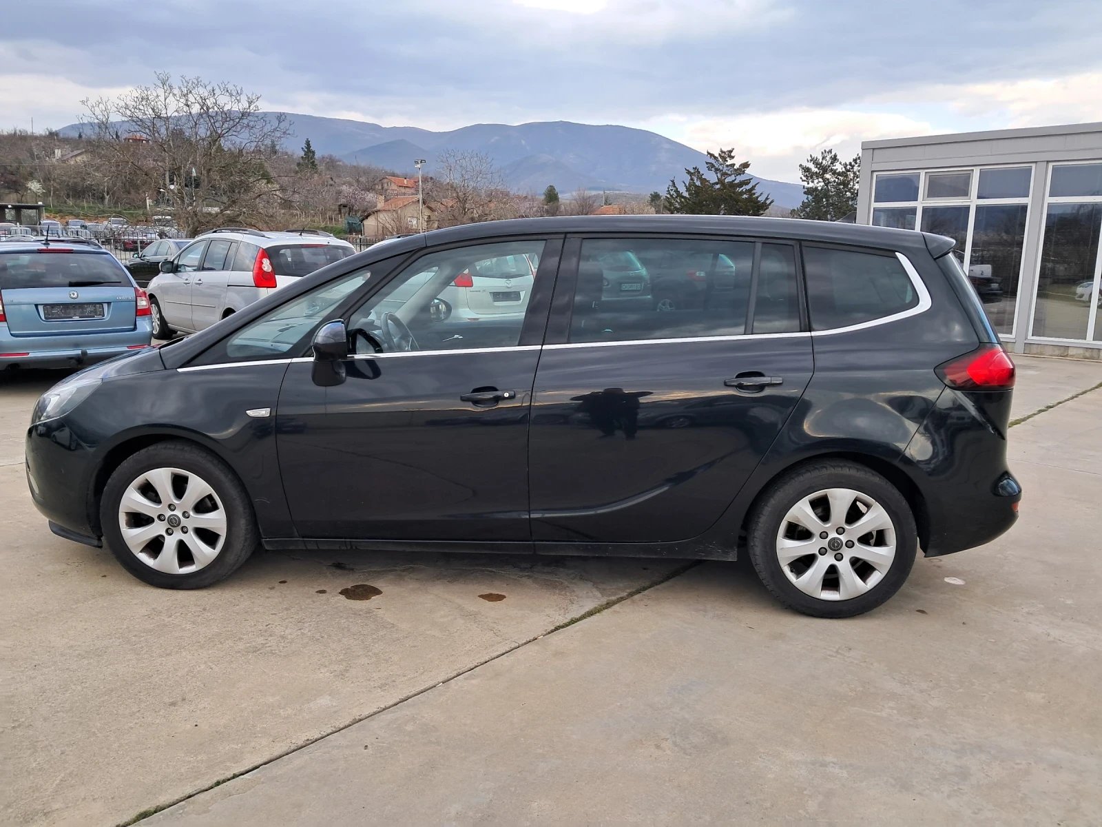 Opel Zafira 1.6D FULL FULL, снимка 7 - Автомобили и джипове - 53976527