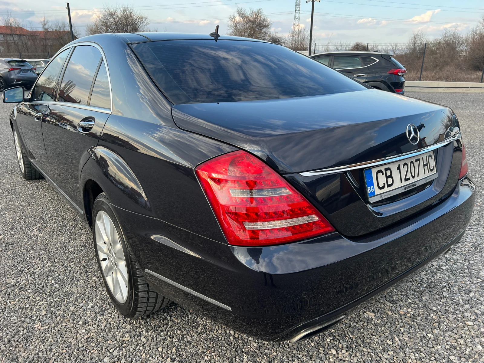 Mercedes-Benz S 350 CDI 4-MATIC/ТОП СЪСТОЯНИЕ/ВСИЧКИ ЕКСТРИ/, снимка 3 - Автомобили и джипове - 53987906