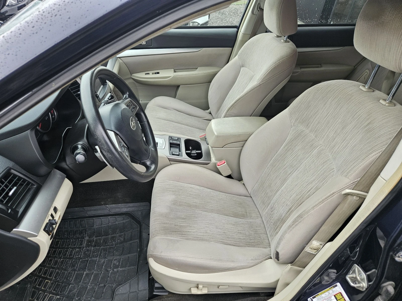 Subaru Outback 2.5  Газ/Бензин 4х4, снимка 11 - Автомобили и джипове - 54043885