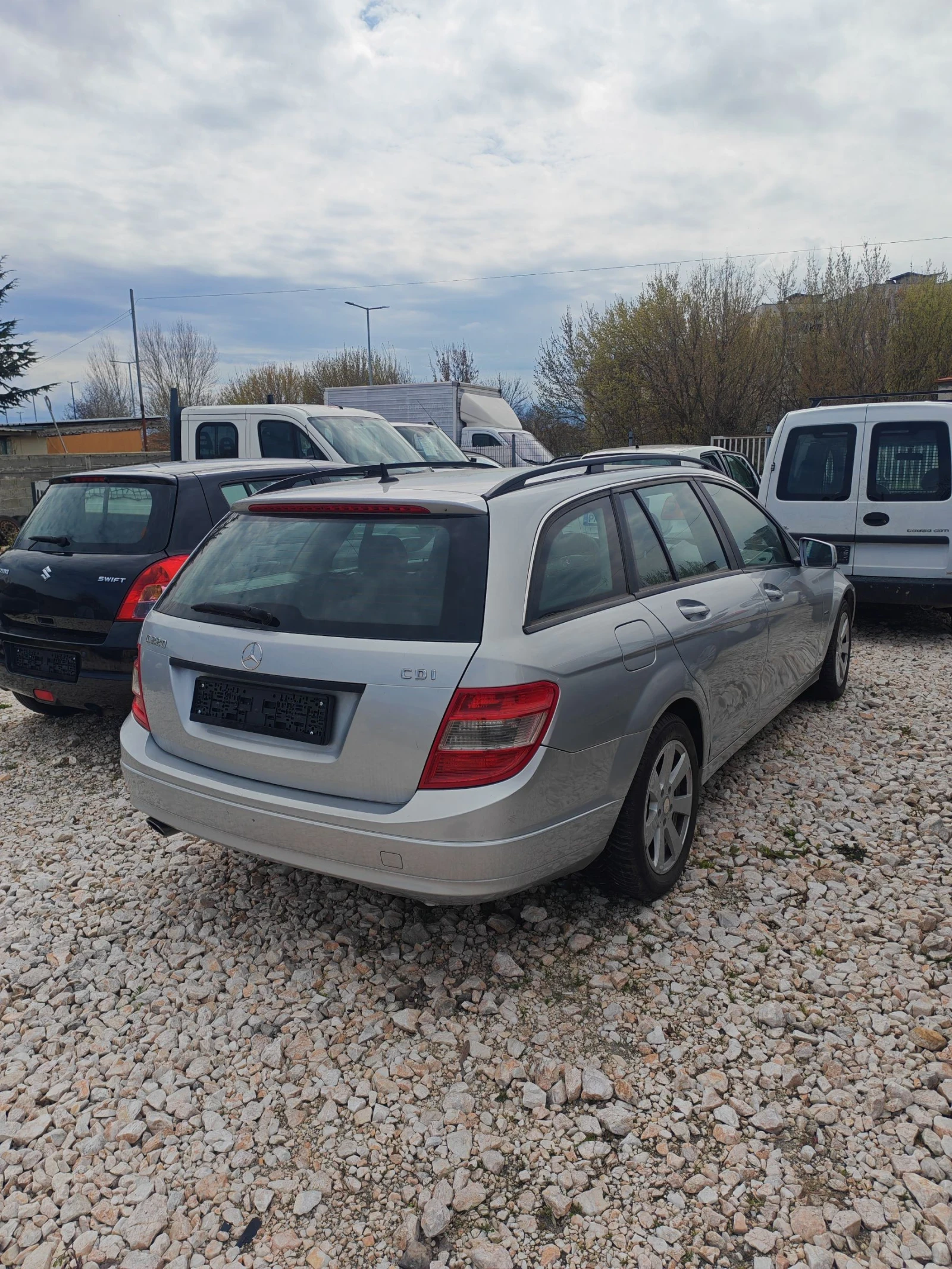 Mercedes-Benz C 220 220CDI* Avtomatik* , снимка 7 - Автомобили и джипове - 54043609