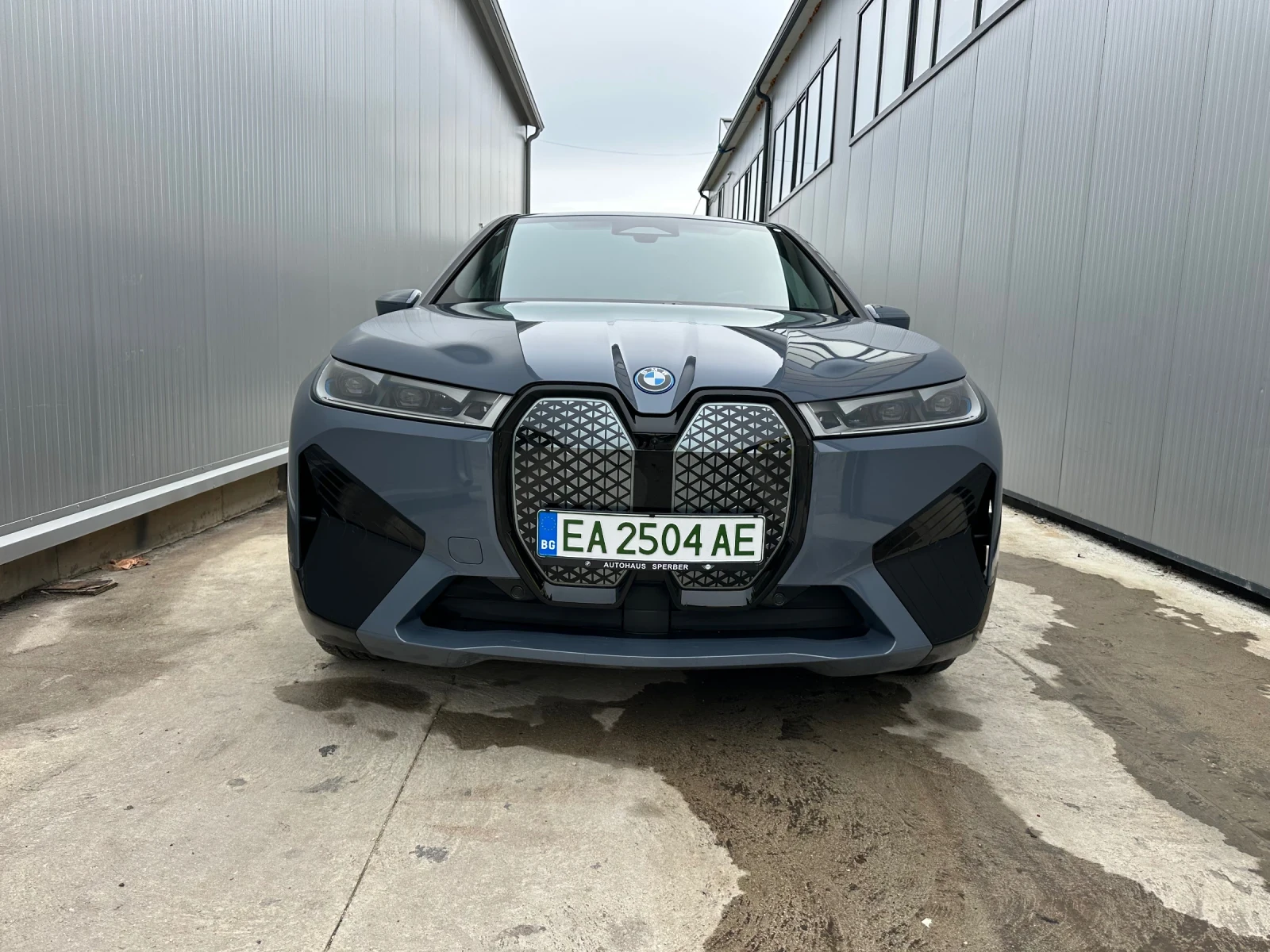 BMW iX xDrive40, снимка 7 - Автомобили и джипове - 54102111