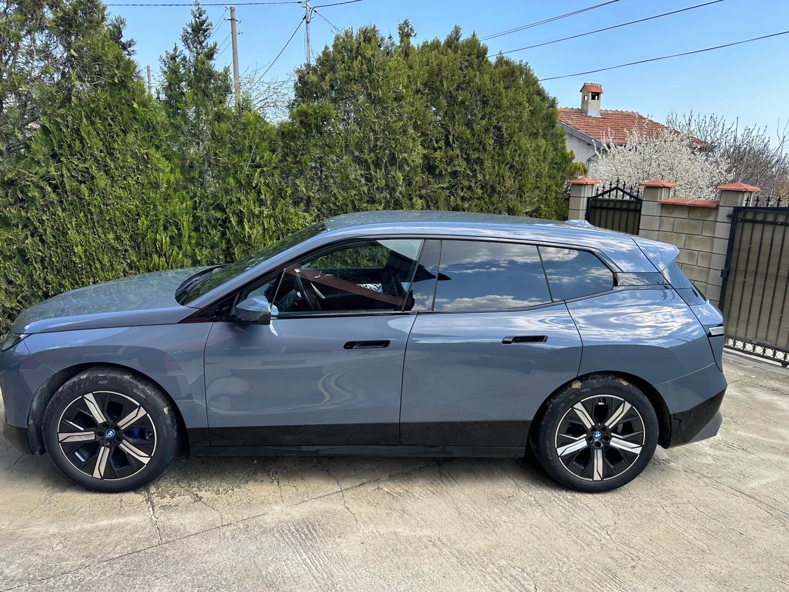 BMW iX xdrive40 | Mobile.bg � ����������� 3