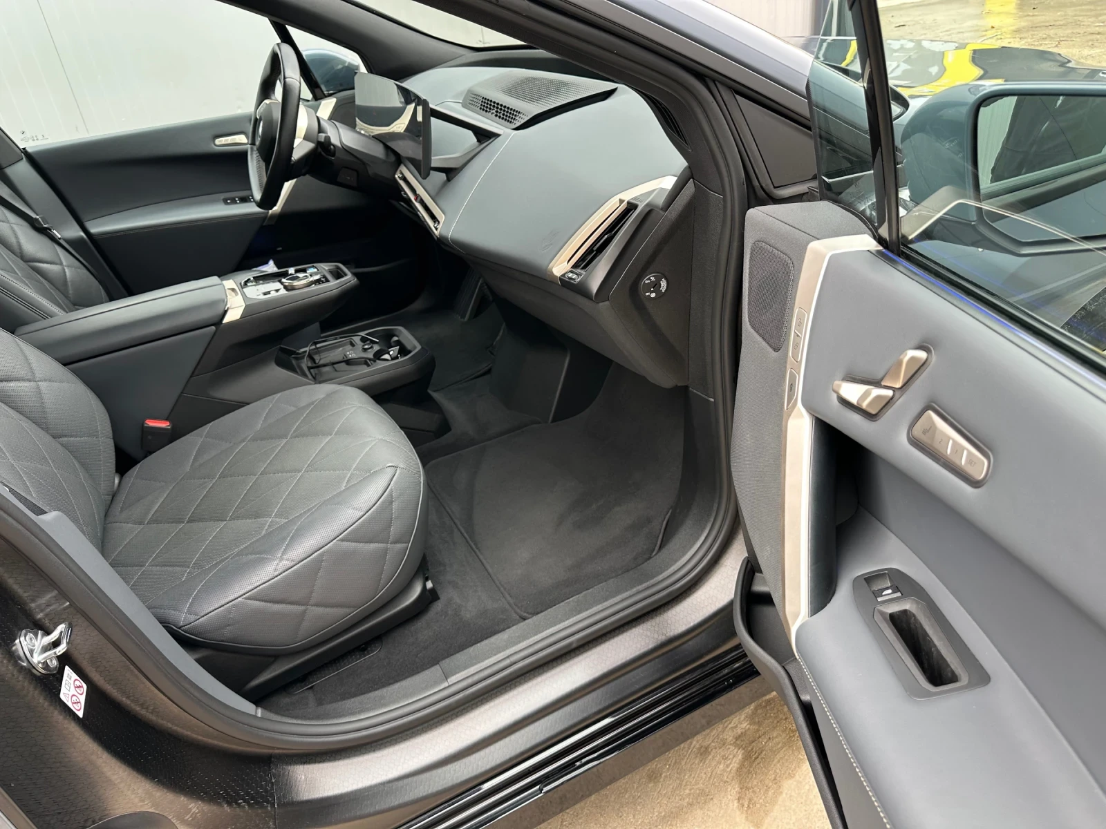 BMW iX xdrive40 | Mobile.bg � ����������� 9