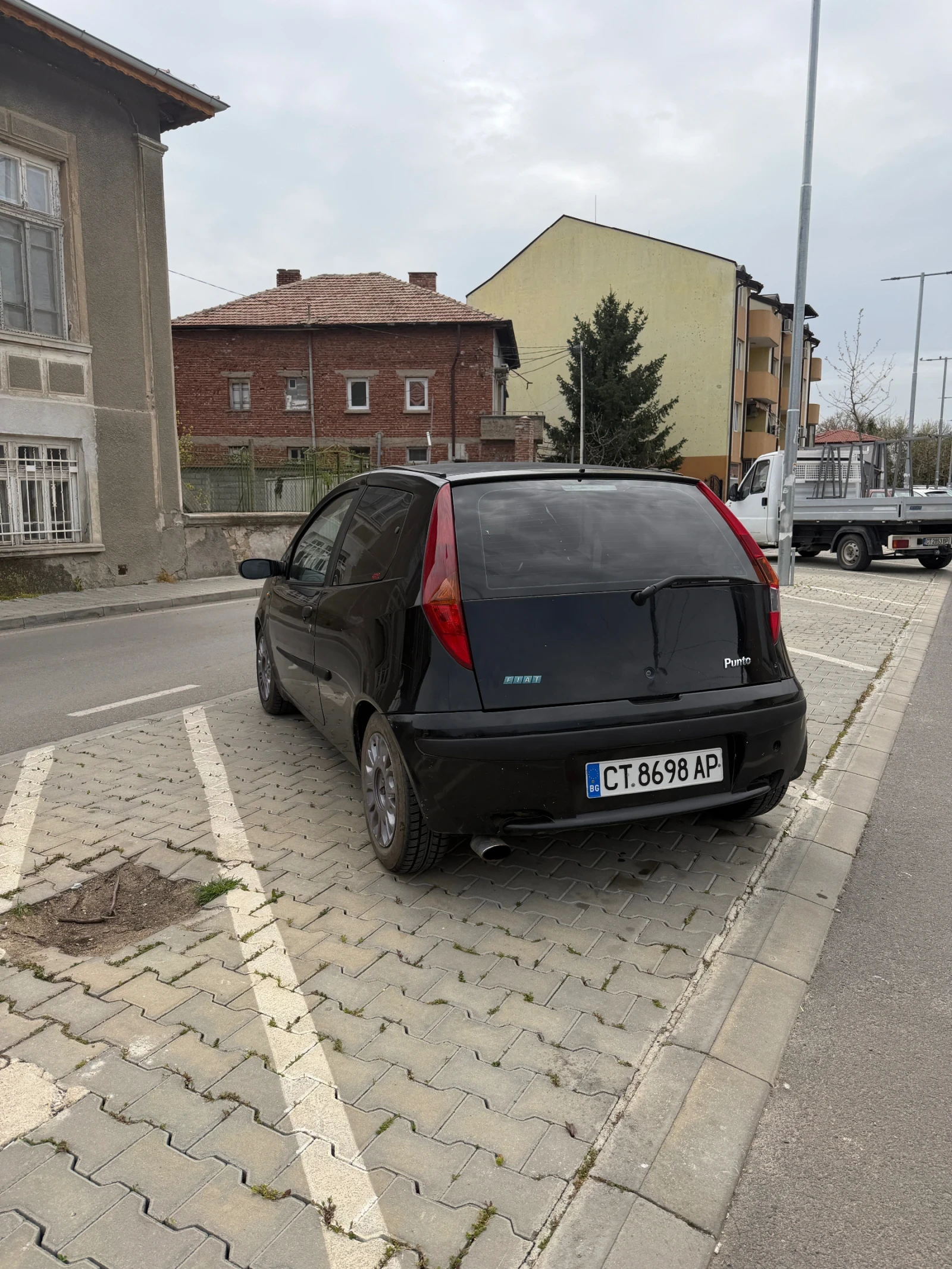 Fiat Punto, снимка 5 - Автомобили и джипове - 54414986