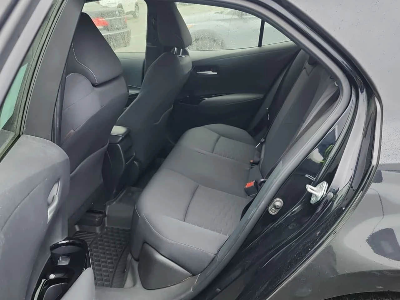 Toyota Corolla ПОДГРЕВИ| LANE ASSIST| 2 КЛЮЧА| , снимка 12 - Автомобили и джипове - 54820203