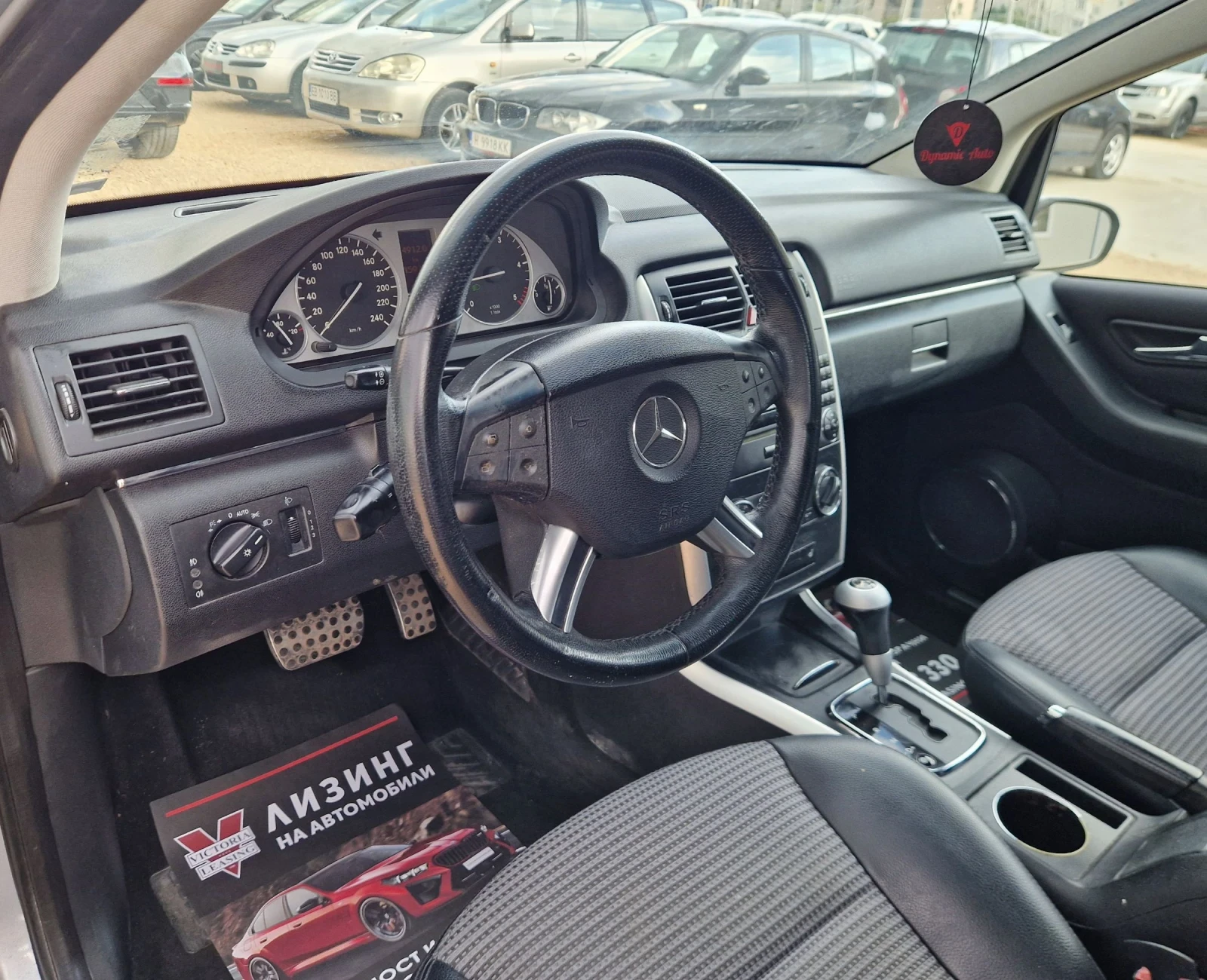 Mercedes-Benz B 180 Регистриран / Обслужен / Лизинг / Бартер , снимка 10 - Автомобили и джипове - 55213133
