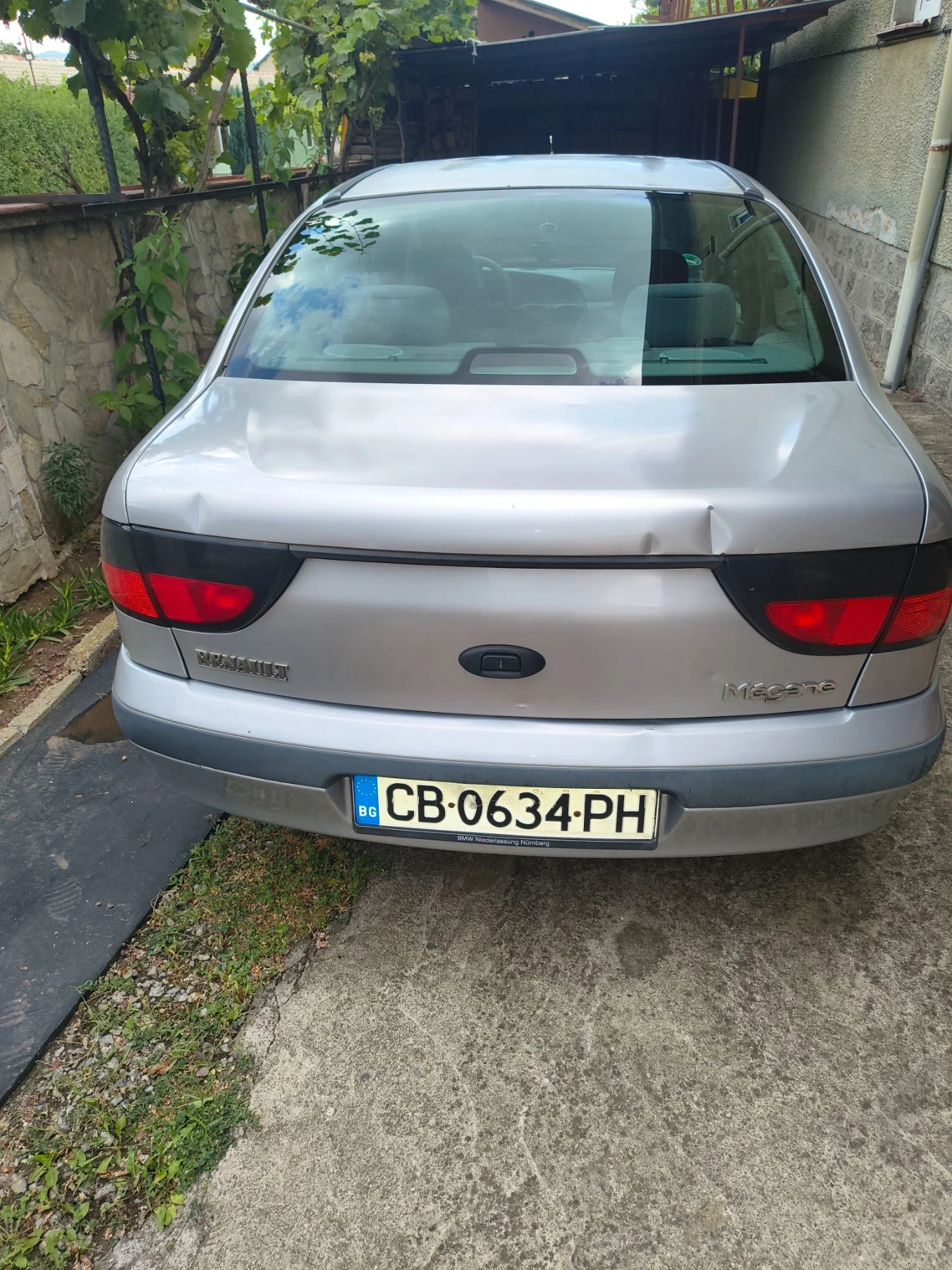 Renault Megane Автоматик, снимка 2 - Автомобили и джипове - 55606708