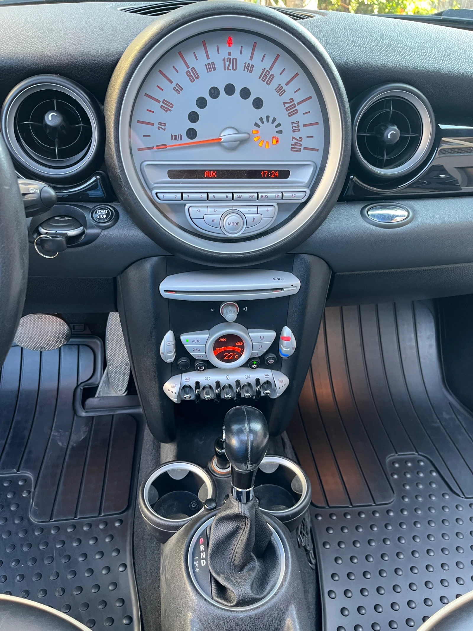 Mini Clubman Cooper, снимка 16 - Автомобили и джипове - 55904842