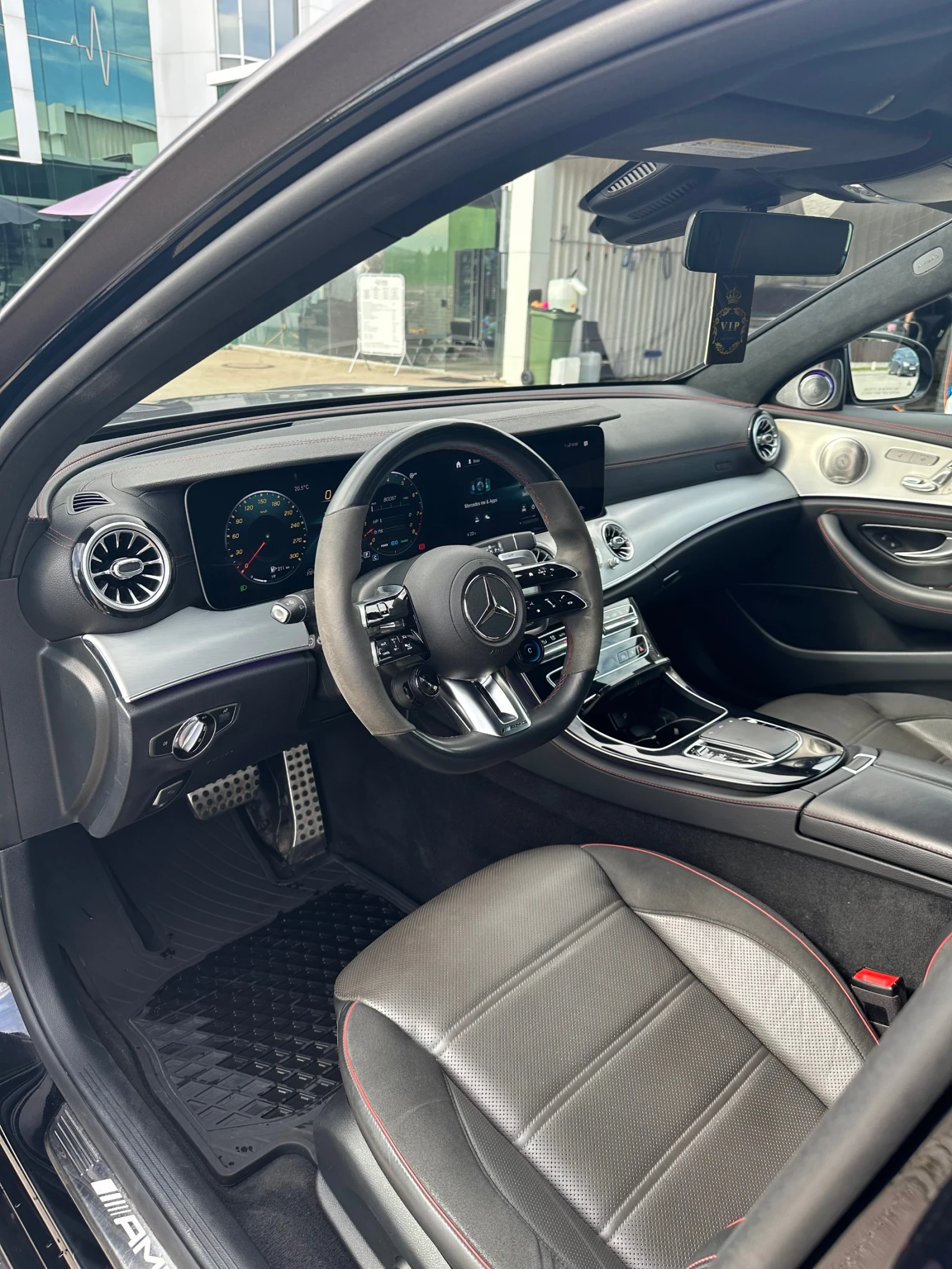 Mercedes-Benz E 53 AMG 4matic, снимка 5 - Автомобили и джипове - 56224669