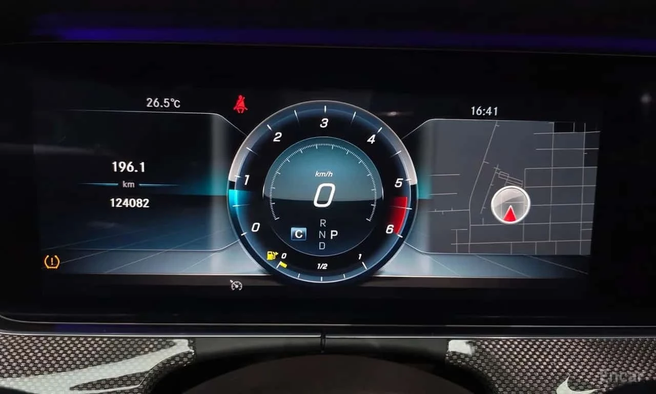 Mercedes-Benz CLS 300 d AMG-PACK| BURMESTER| HUD| 360CAM| , снимка 8 - Автомобили и джипове - 56328006