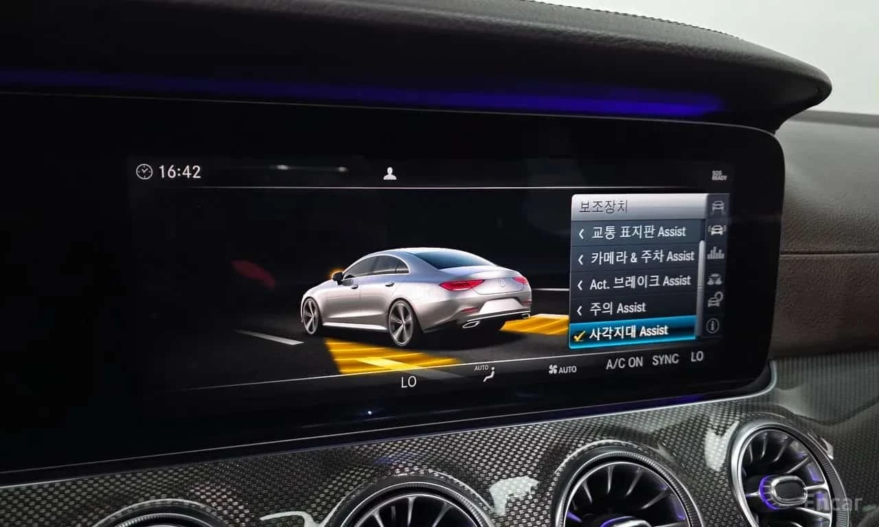 Mercedes-Benz CLS 300 d AMG-PACK| BURMESTER| HUD| 360CAM| , снимка 16 - Автомобили и джипове - 56328006