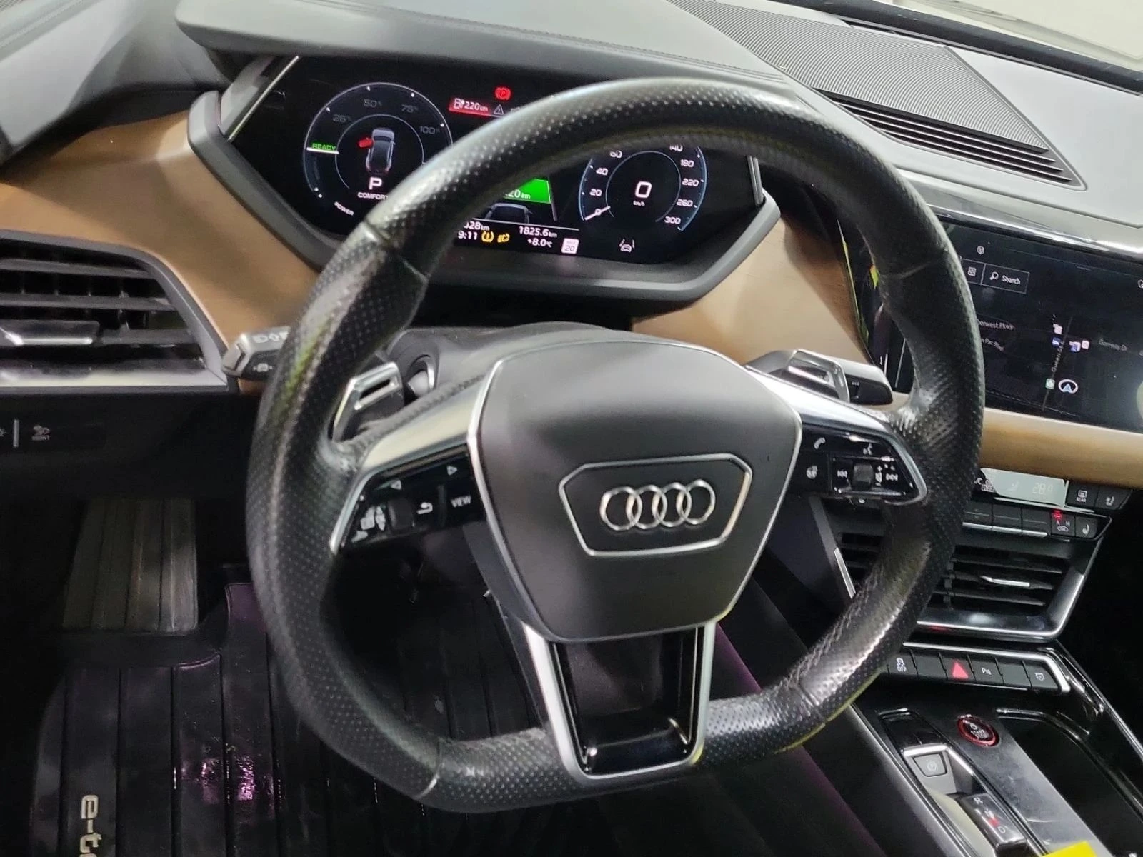 Audi E-Tron GT, снимка 10 - Автомобили и джипове - 56739735