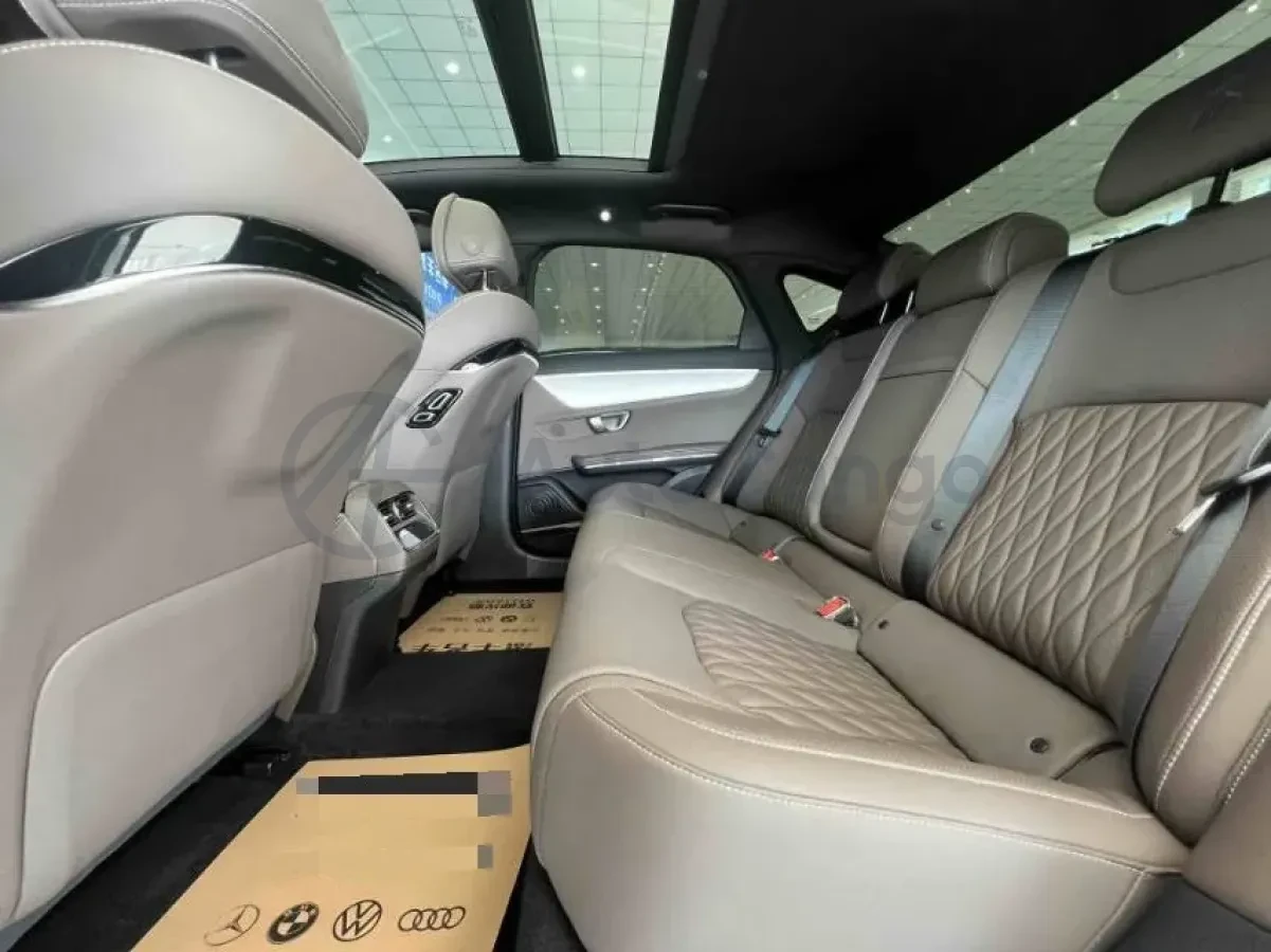 BYD HAN 1.5T 156HP L4 E-CVT PHEV 125km | Mobile.bg � ����������� 9