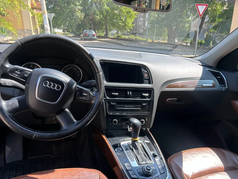 Audi Q5 2.0, TSI, снимка 12 - Автомобили и джипове - 47145099